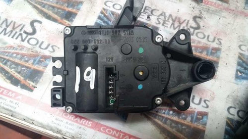 Pompa Inchidere centralizata AUDI AUDI -CUALQUIER MODELO- 1J1 907 511 A / 1J1907511A1J1 907 511 A / ...