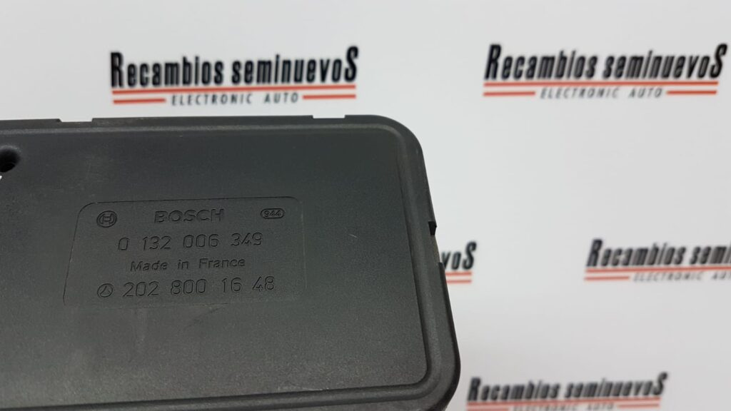 Pompa inchidere centralizata BOSCH MERCEDES-BENZ, 0132006349, 20280016480,