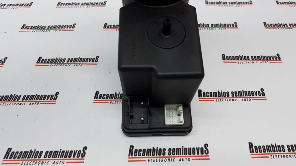 Pompa inchidere centralizata VDO AUDI 80 4 A0 862 257 A / 4A0862257A / 4AO862257A / KK4 A0 862 257 A / 4A0862257A / 4AO862257A / KK