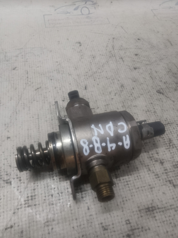 Pompa injectie Audi 2011, 06J127025D