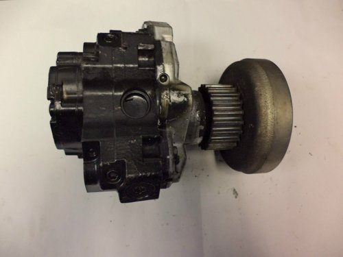 Pompa injectie AUDI A6 4F 3.0 TDI 059130755E