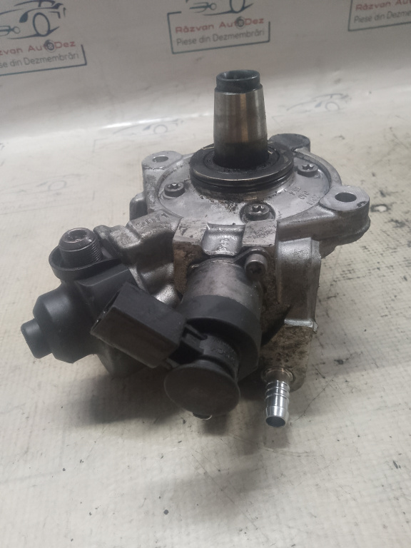 Pompa injectie BMW F30 2.0 2014, 7810696