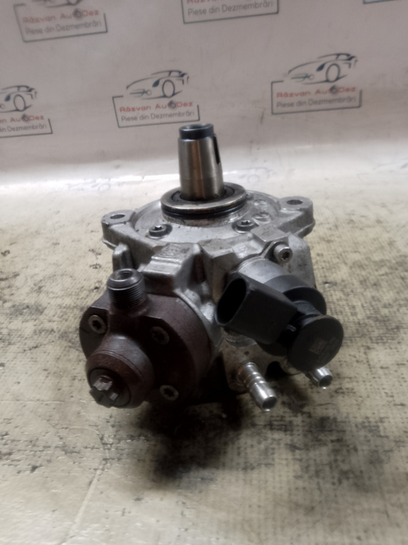 Pompa injectie BMW X1 2.0 2010, 7810696