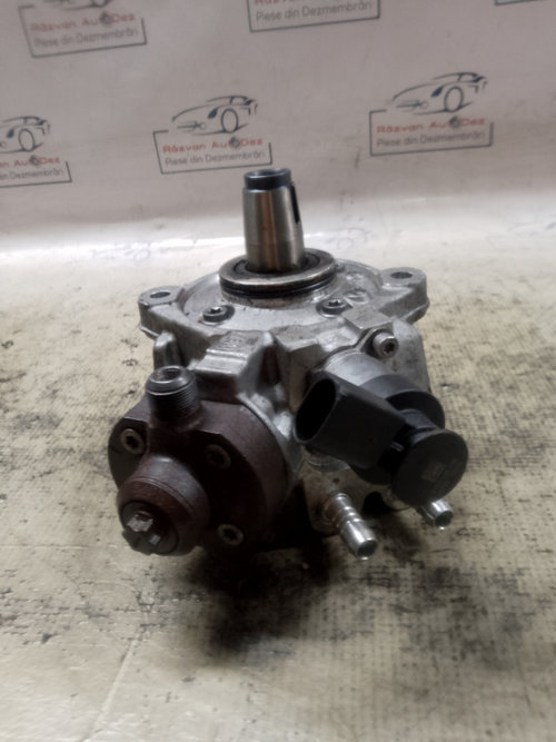 Pompa injectie BMW X1 2.0 2010, 7810696