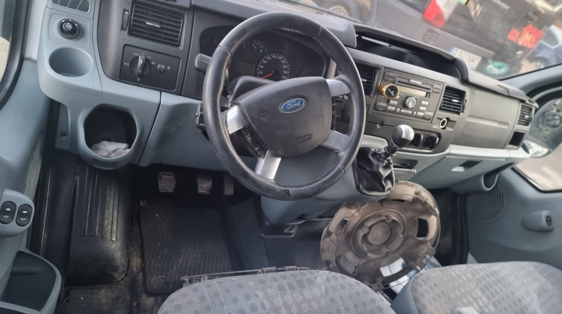 Pompa injectie Ford Transit 6 2008 8 locuri 2.4 tdci