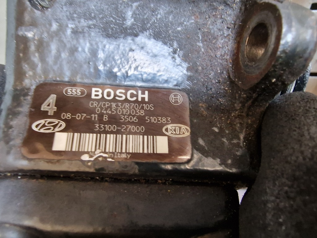 Pompa Injectie Hyundai Tucson 2.0CRDI Euro 3 cod 33100-27000 sau 0445010038