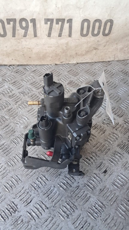 Pompa injectie noua 1.5 DCI K9K Renault Megane 3 an 2011 cod 8200704210 / 167000938R