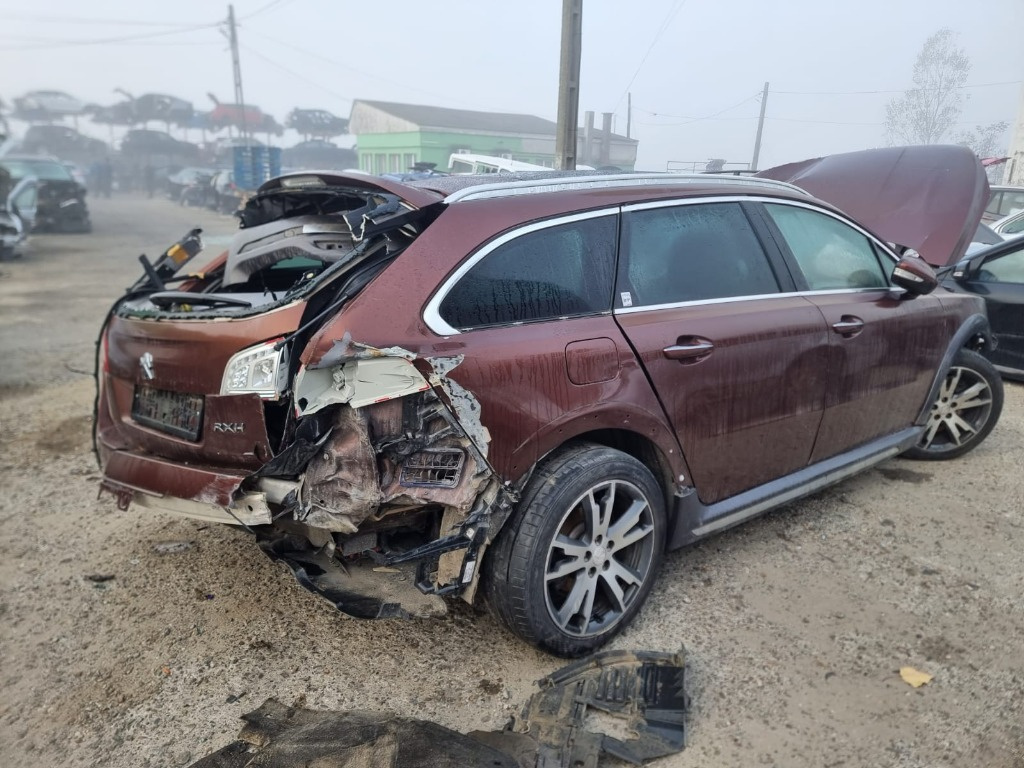Pompa injectie Peugeot 508 2012 combi/break 2.0 hdi Hybrid RHC