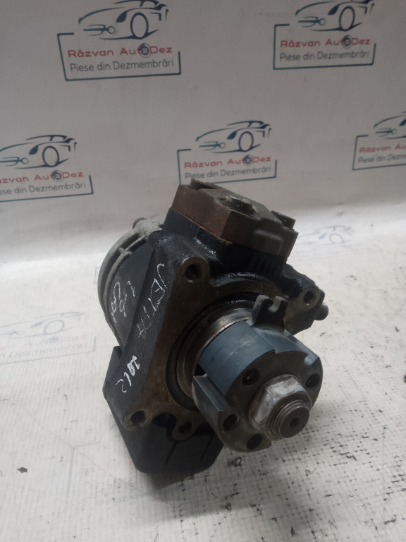 Pompa injectie Volkswagen Jetta 1.6 2012, 03L130755E