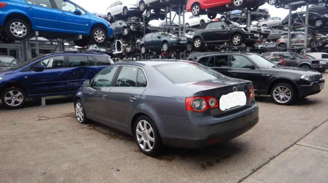 Pompa injectie Volkswagen Jetta 2008 SEDAN 1.9 TDI BXE