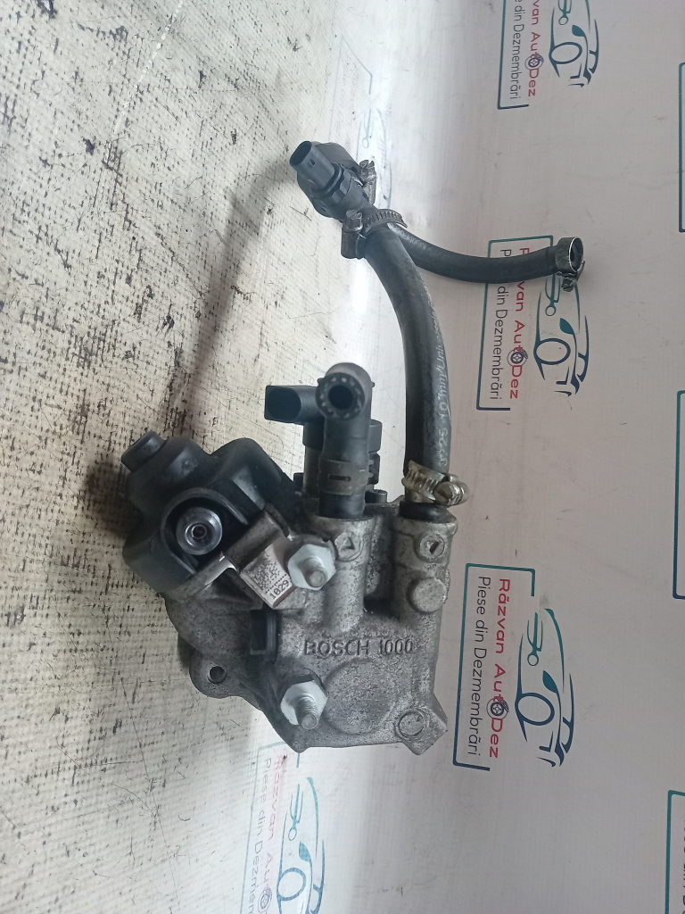 Pompa injectie Volkswagen Passat CC 2010, 03L130755L