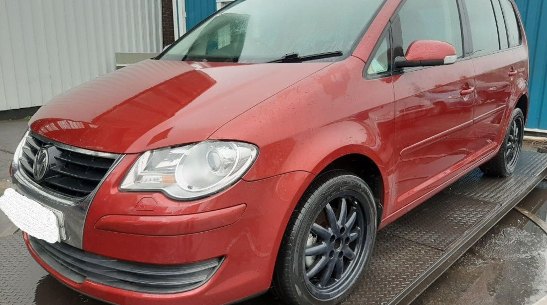 Pompa injectie Volkswagen Touran 2008 Hatchback 2.0 tdi