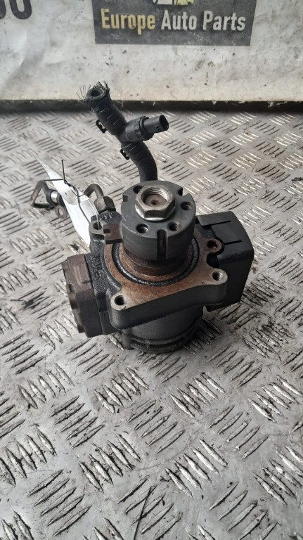 Pompa injectie VW Polo 6R / 6C 1.6 TDI CAY an 2011 cod 03L130755E