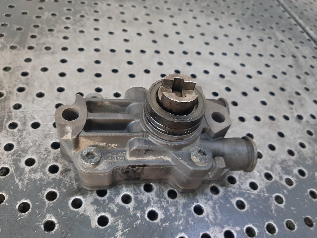 Pompa joasa presiune 2.2 cdi 611962 mercedes c-class w203 a6110900350