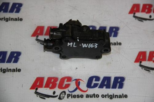 Pompa joasa presiune Mercedes C-Class 2001-2007 W203 A6110900350