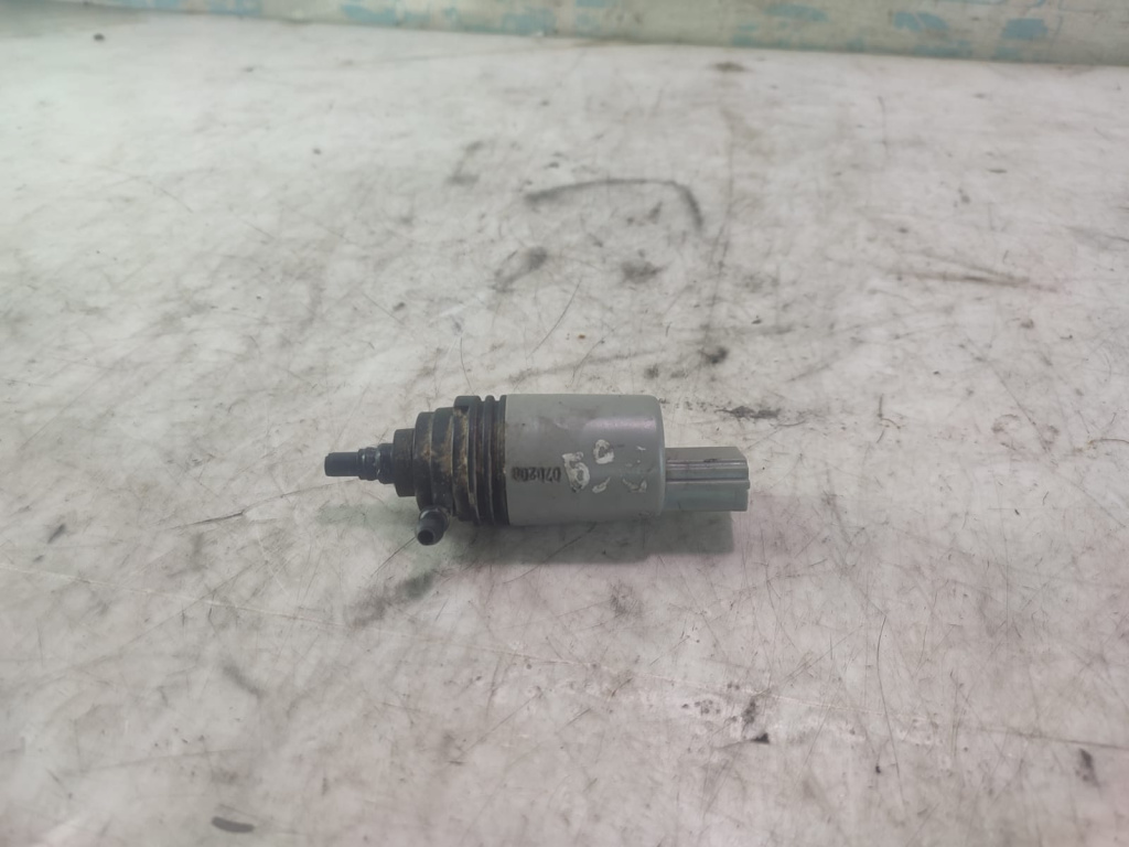 Pompa lichid parbriz 67126934159 BMW Seria 3 E91 [2004 - 2010] 2.0 d n47d20a
