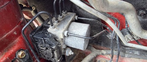 Pompa modul ABS Nissan Qashqai J10 1.5 dCI 2007 2008 2009 2010