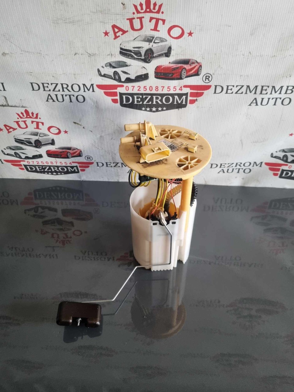 Pompa motorina rezervor 172023644R Renault Espace V 2.0 Blue dCi 200 cai