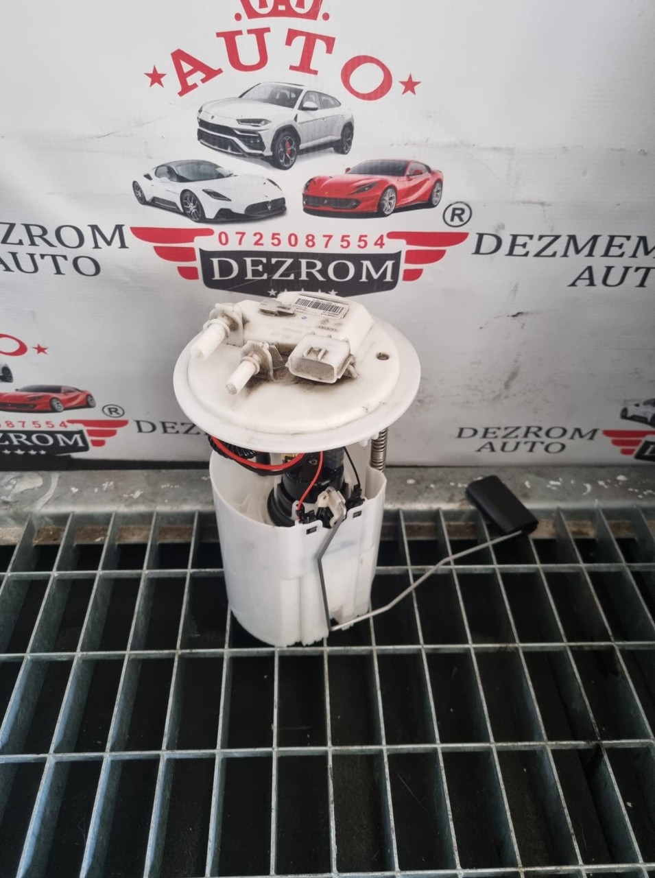 Pompa motorina rezervor Renault Megane III 1.5 dCi 90cp cod piesa : 172026141R