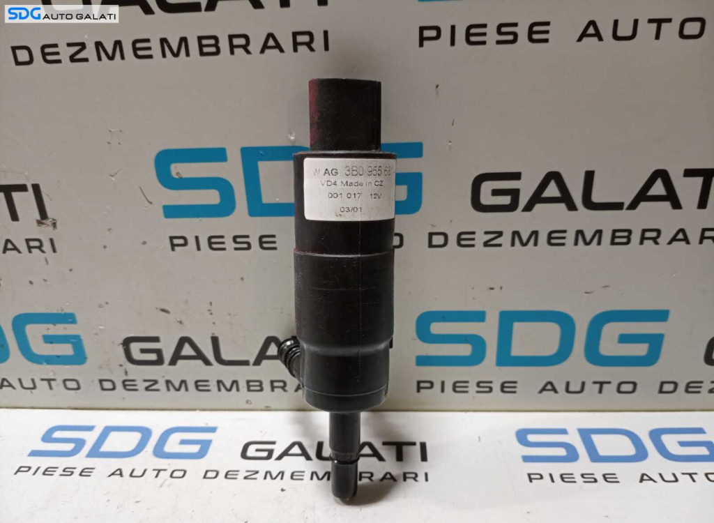 Pompa Pompita Spalator Far Faruri Parbriz Audi A4 B6 2001 - 2005 Cod 3B0955681A 3B0 955 681 A [M5477]