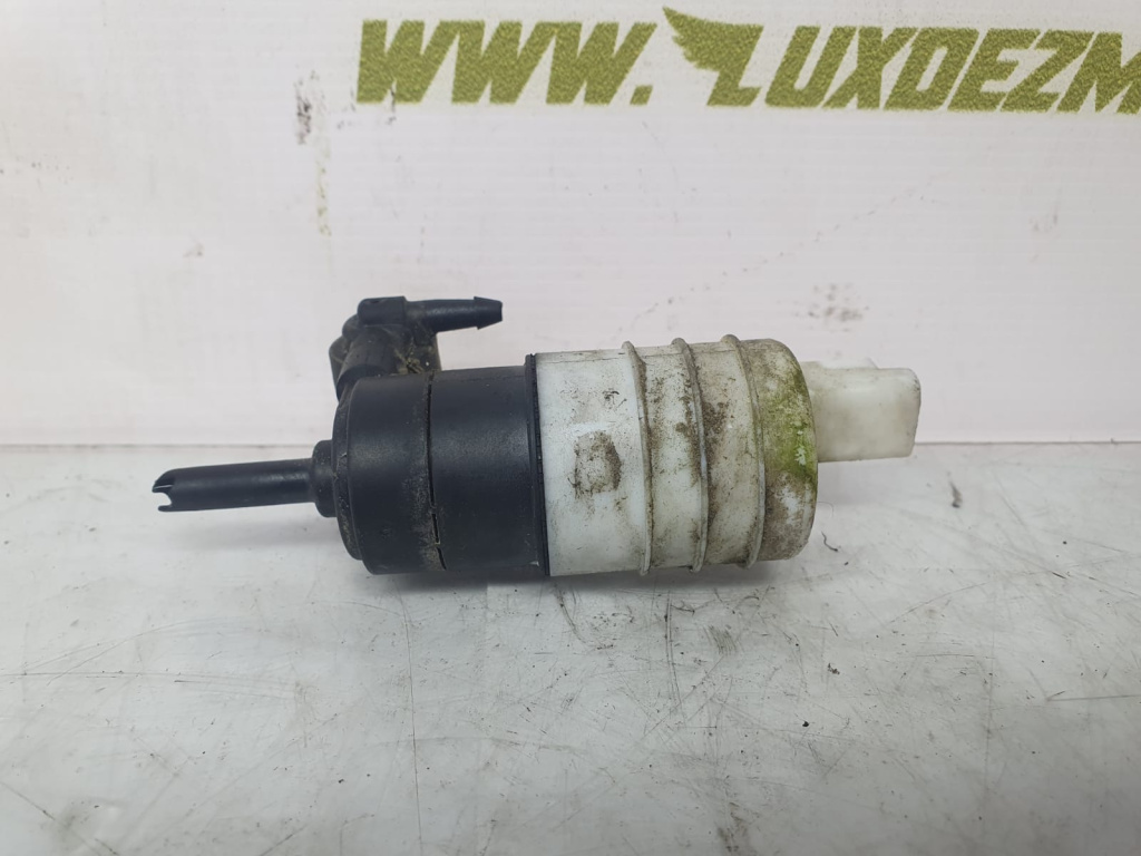 Pompa pompita vas lichid parbriz 7700431079 Renault Symbol [facelift] [2002 - 2006]