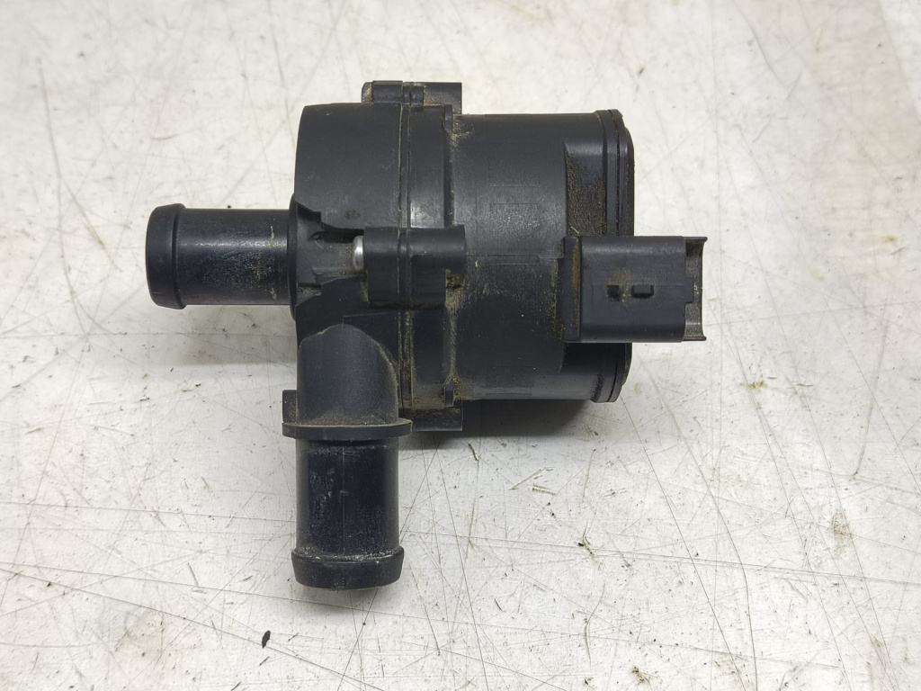 Pompa recirculare apa 0392023219 Opel Vivaro B [2014 - 2019]