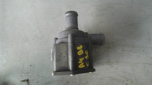 Pompa recirculare apa 2.0 tdi cjc audi a4 b8 8k0819147a