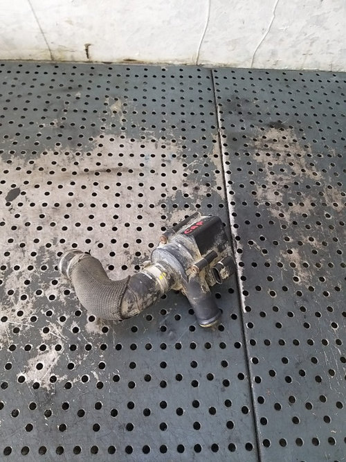 Pompa recirculare apa 3.0 tdi audi a5 8t 059121004f