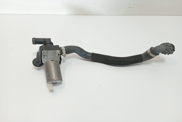 Pompa recirculare apa 64116928246 BMW Seria 1 E87 [2004 - 2007]