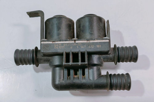 Pompa recirculare apa 6411693170801 BMW Seria 3 E90/E91/E92/E93 [2004 - 2010]