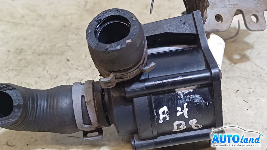Pompa Recirculare Apa 8k0965561a 2.0 TDI Audi A4 8K 2007