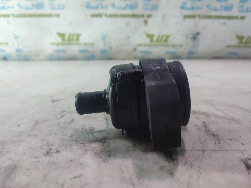 Pompa recirculare apa A2118350028 Mercedes-Benz C-Class W205/S205/C205 [2014 - 2018]