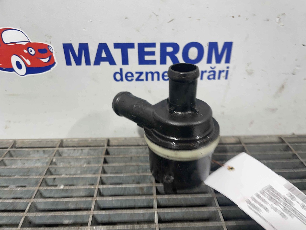 POMPA RECIRCULARE APA AUDI A1 1.6 TDI - 