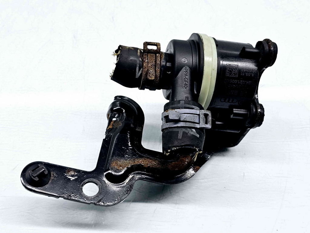 Pompa recirculare apa Audi A1 (8X1) [Fabr 2010-2018] 6R0965561A 1.6 TDI CAYC 77KW / 105CP