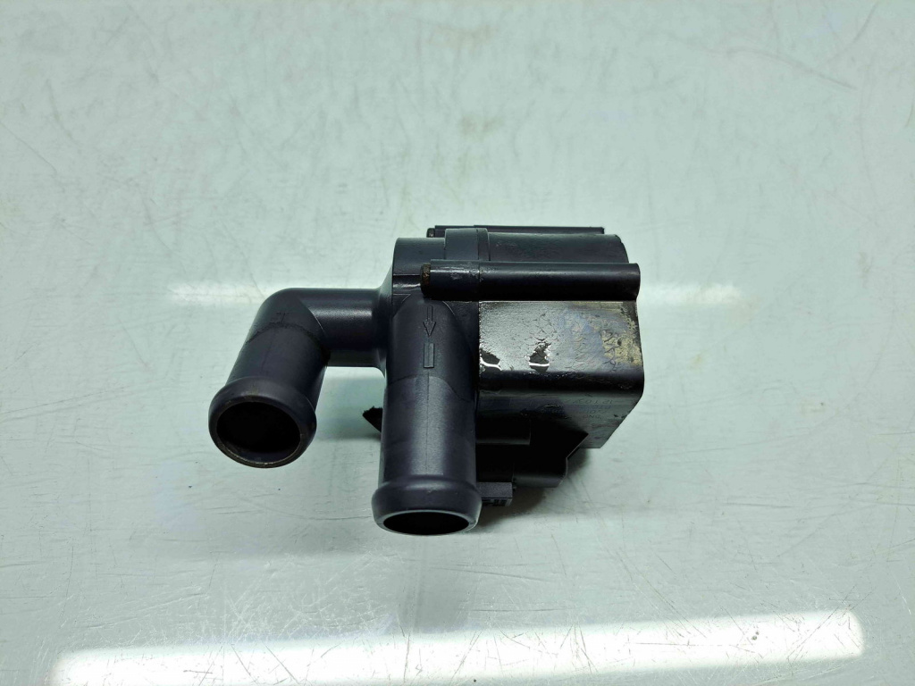 Pompa recirculare apa Audi A3 (8P1) [Fab