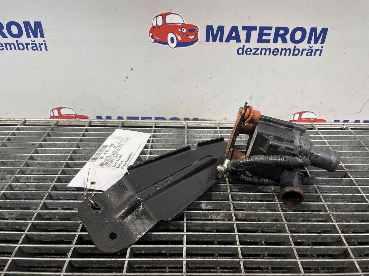POMPA RECIRCULARE APA AUDI A4 A4 3.0 TDI - (2012 2015)