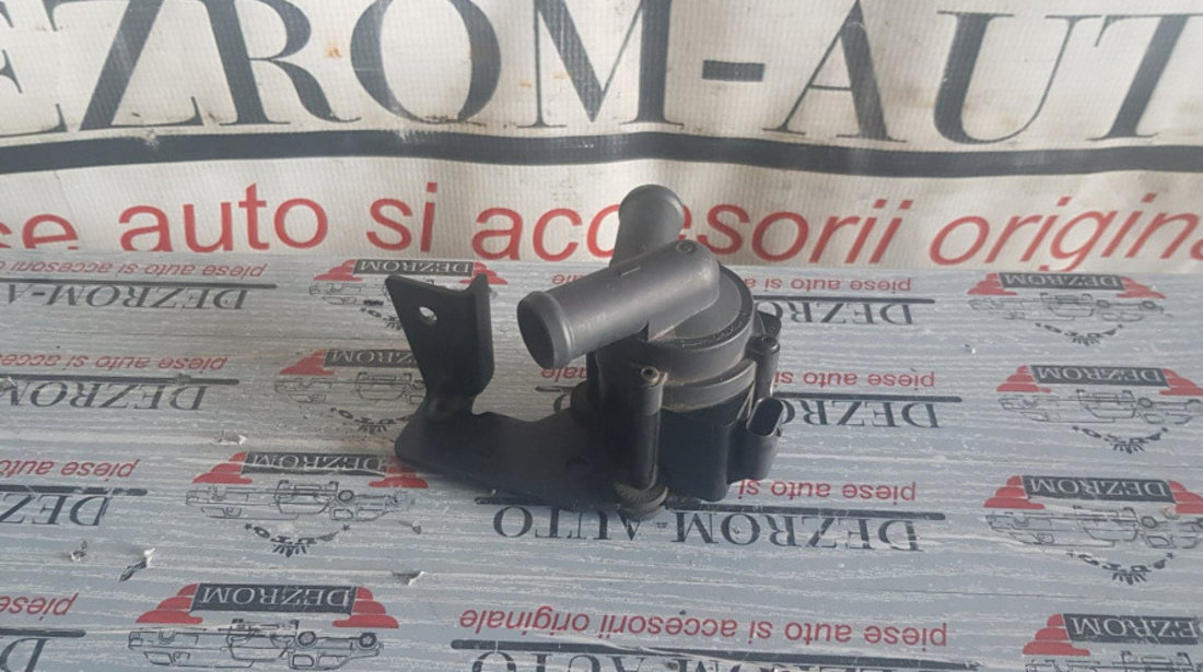 Pompa recirculare apa Audi A4 B8 2.0 TDI 170 CP CAHA cod 03L965561