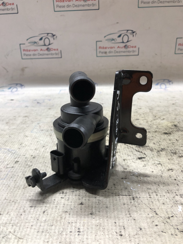 Pompa recirculare apa Audi A5 2.0 Motorina 2015, 5N0965501A