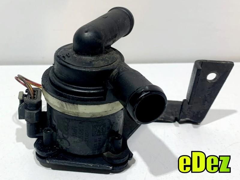 Pompa recirculare apa Audi A5 (2007-2011) [8T3] 2.0 tdi CAHA 03L965561A