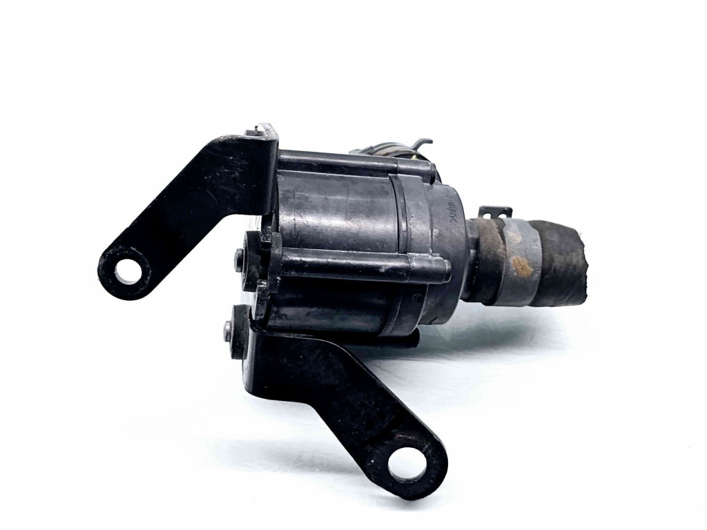 Pompa recirculare apa AUDI A6 (4F5, C6) Avant [Fabr 2005-2010] 5Q0965561B 2.0 TDI DEUA 110KW / 150CP