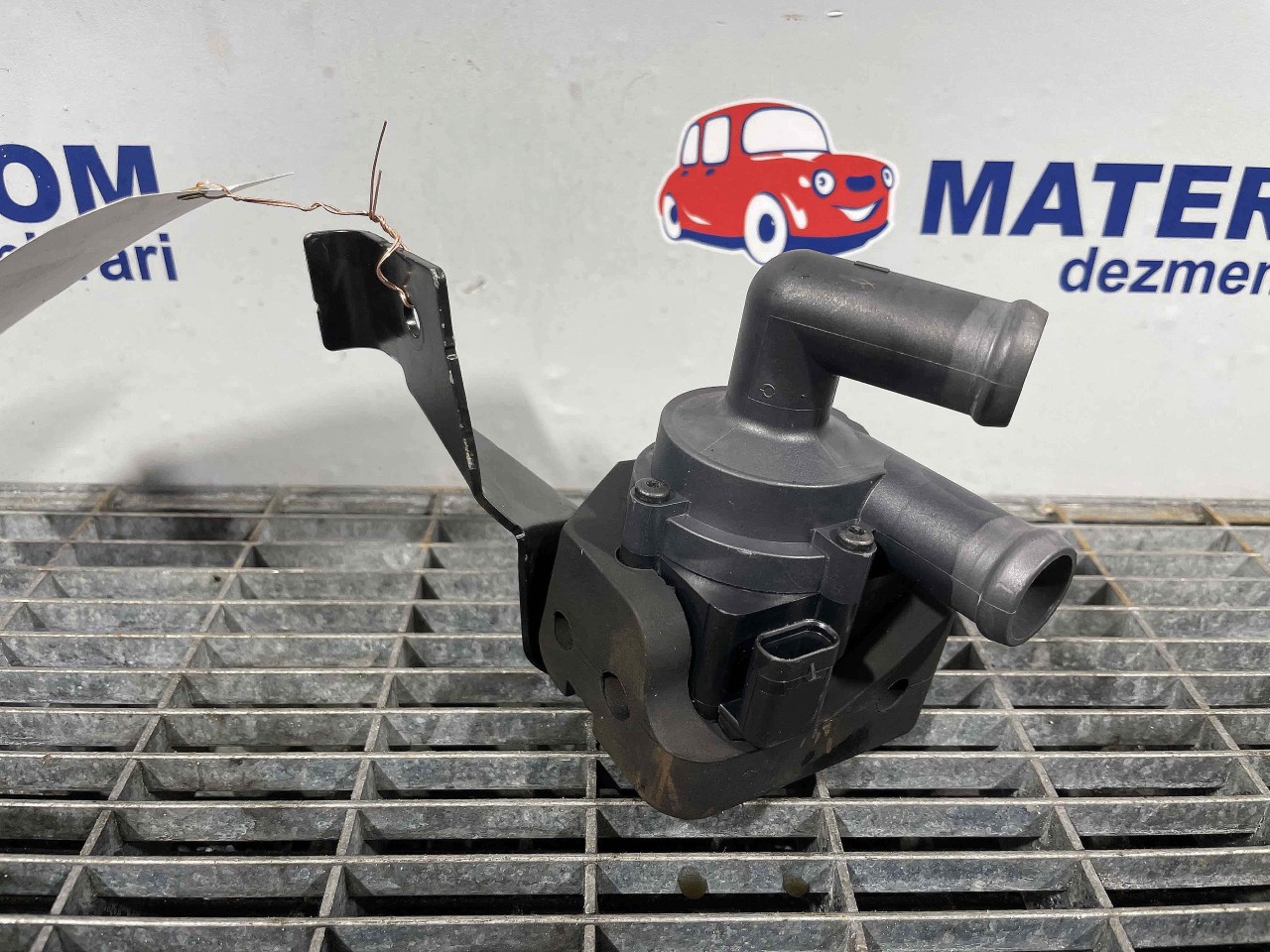 POMPA RECIRCULARE APA BMW SERIA 5 F 10 2.0 D - (2010 2014)