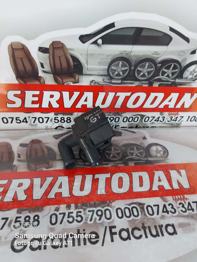 Pompa recirculare apa BMW Seria 5 GT (2009-2017) [F07] 3.0 Motorina 2014, 9167207-02