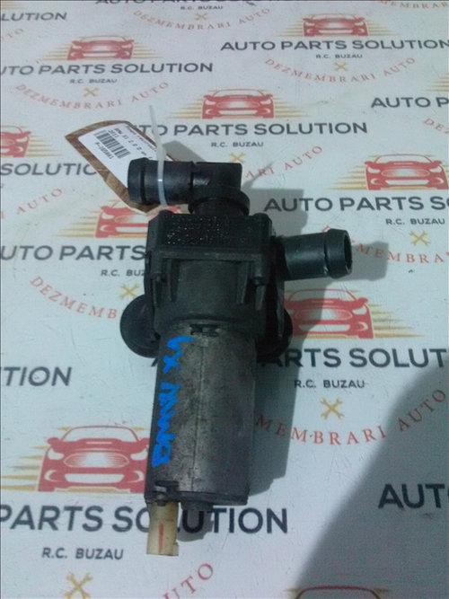 Pompa recirculare apa BMW X1 2.0 D an fabr. 2011