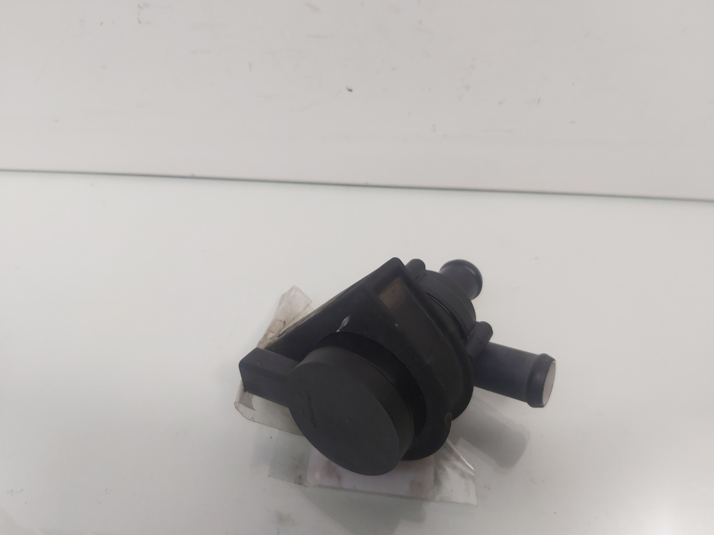 Pompa recirculare apa, cod 1K0965561F, Audi A3 Sportback (8PA), 1.4 TSI, CAX (idi:694454)