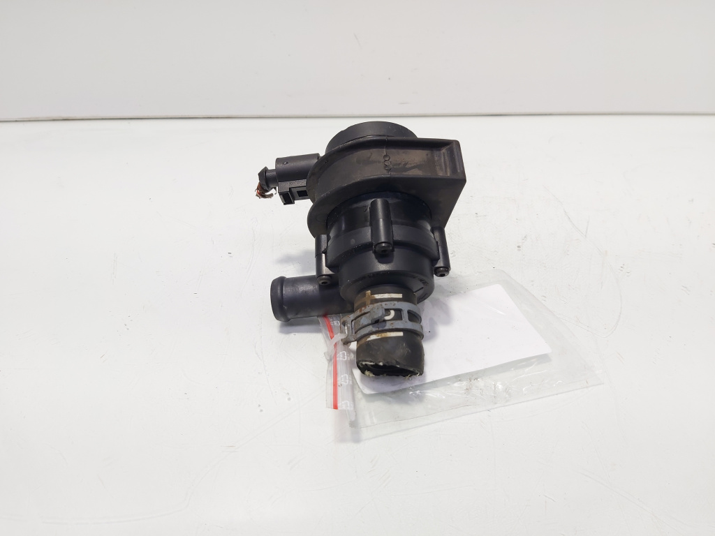 Pompa recirculare apa, cod 1K0965561L, Skoda Fabia 2 Combi (5J, 545), 1.2 TSI, CBZ (idi:684796)