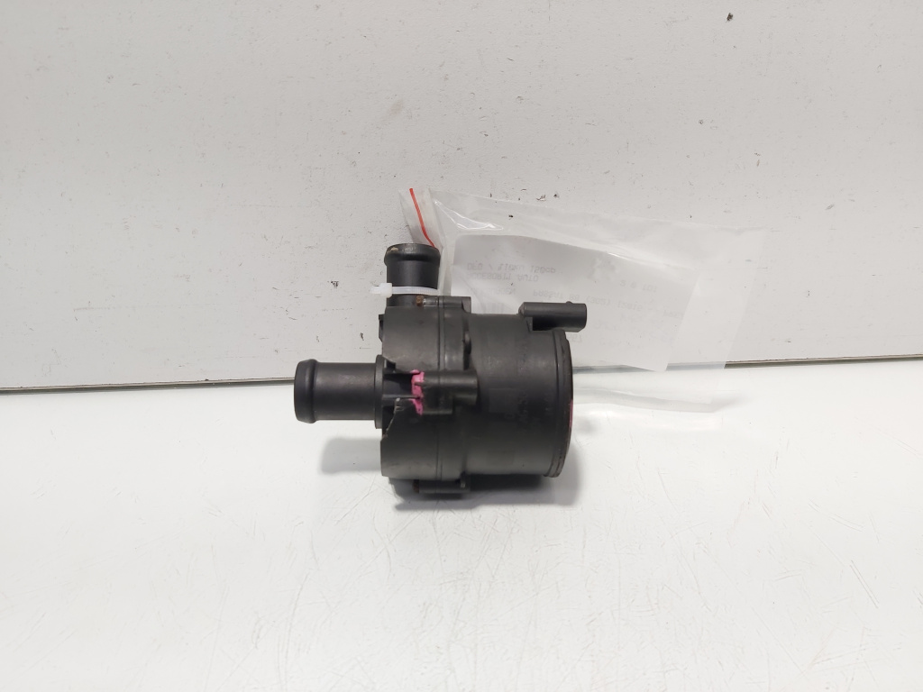 Pompa recirculare apa, cod 5G0965567, Vw Passat (3G2) 2.0 TDI, DFG (id:703578)