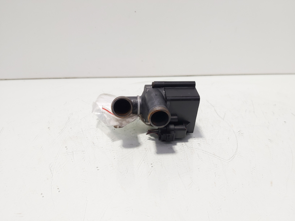 Pompa recirculare apa, cod 5N0965561, VW Jetta 4 (6Z), 1.6 TDI, CAY (idi:686468)