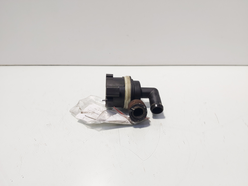 Pompa recirculare apa, cod 5N0965561A, VW Tiguan (5N), 2.0 TDI, CFF (id:679390)