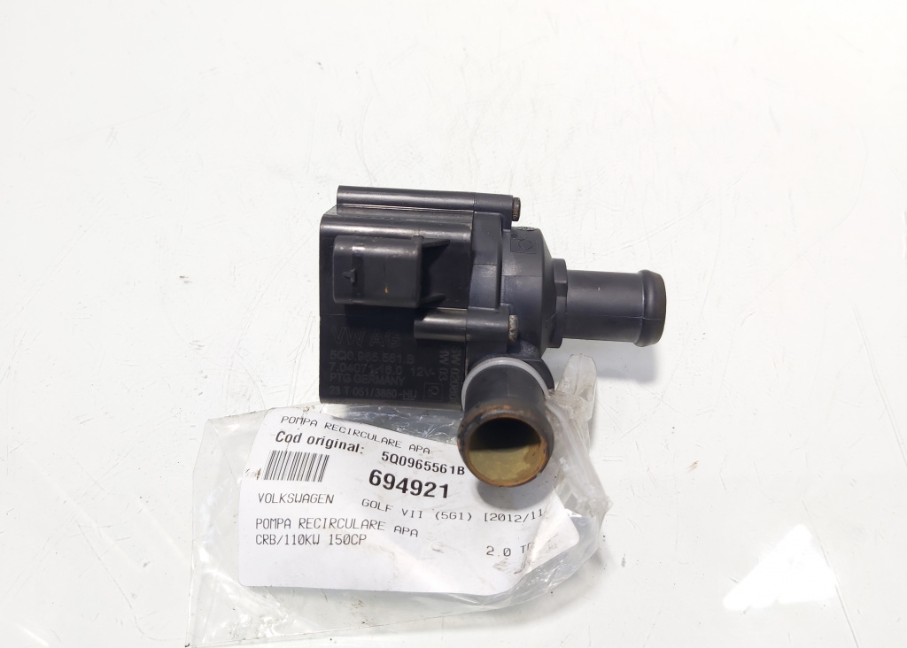 Pompa recirculare apa, cod 5Q0965561B, V
