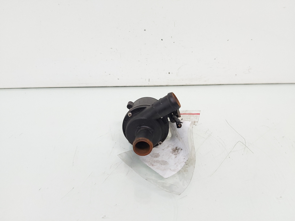 Pompa recirculare apa, cod 6R0965561A, Seat Leon (1P1), 1.6 TDI, CAYM (id:657488)